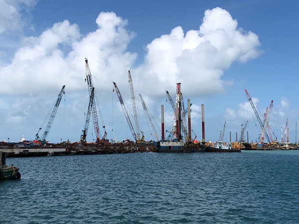 Thép Hòa Phát Dung Quất xin Bộ TNMT nhận chìm 15 triệu m3 vật chất xuống biển