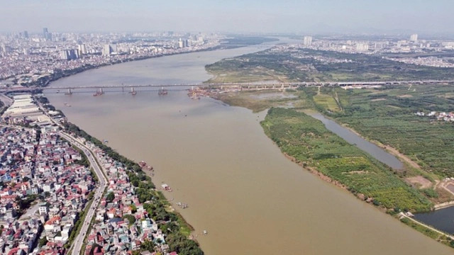 Xây đập dâng có cứu được các dòng sông 'chết' ở Hà Nội?