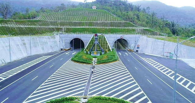 Xem xét bổ sung hầm đường bộ Khau Co vào danh mục dự án giao thông trọng điểm
