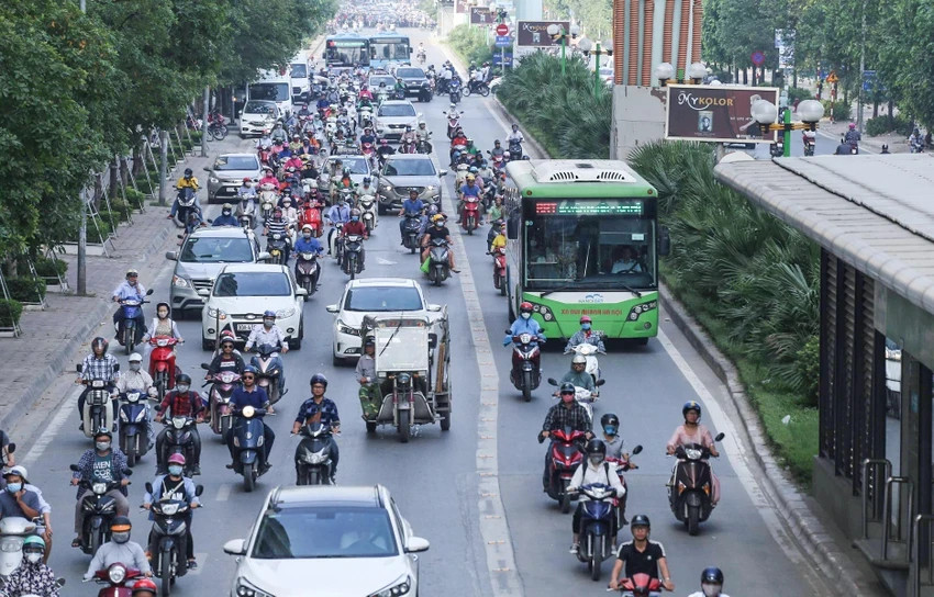 Hà Nội dự định thay tuyến buýt nhanh BRT bằng đường sắt đô thị