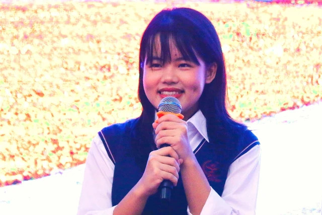 Thủ khoa lớp 10 ở Hà Nội chia sẻ bí quyết ôn thi giai đoạn 'nước rút'