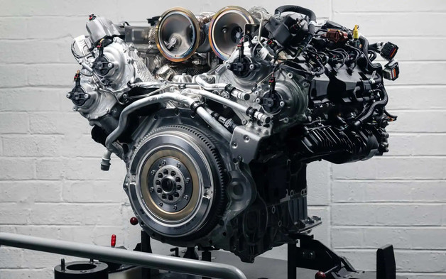 Bentley ra mắt động cơ hybrid công suất lớn