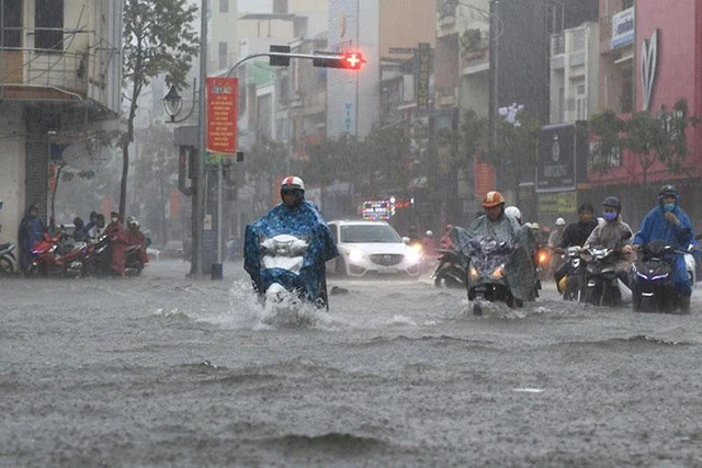 Miền Bắc bước vào đợt mưa dông mới, đề phòng lũ quét, sạt lở đất