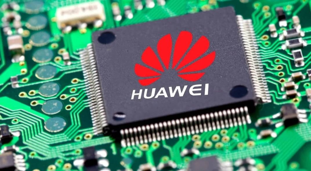 Huawei khoe chip AI mới nhất Ascend 910B tốt hơn GPU A100 đời cũ của Nvidia!