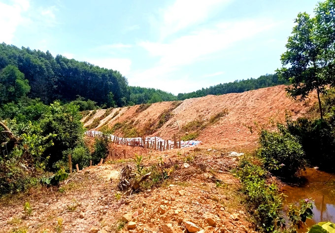 Vụ đập hồ chứa xói lở nghiêm trọng ở Hà Tĩnh: Gia cố khẩn cấp để phòng mưa lũ