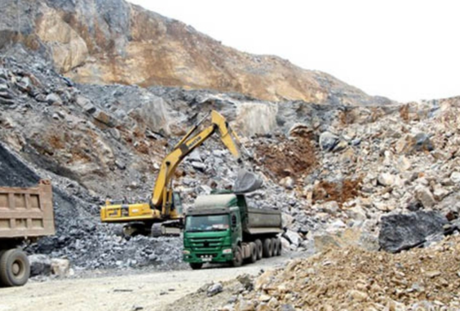Thanh Hóa: Mục đích việc kiểm tra công tác BVMT tại các mỏ khai thác đá làm VLXD trên địa bàn