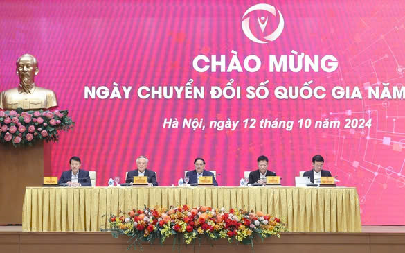 Thủ tướng: Chính phủ quyết tâm chuyển đổi số sâu rộng, toàn diện, thực chất, hiệu quả