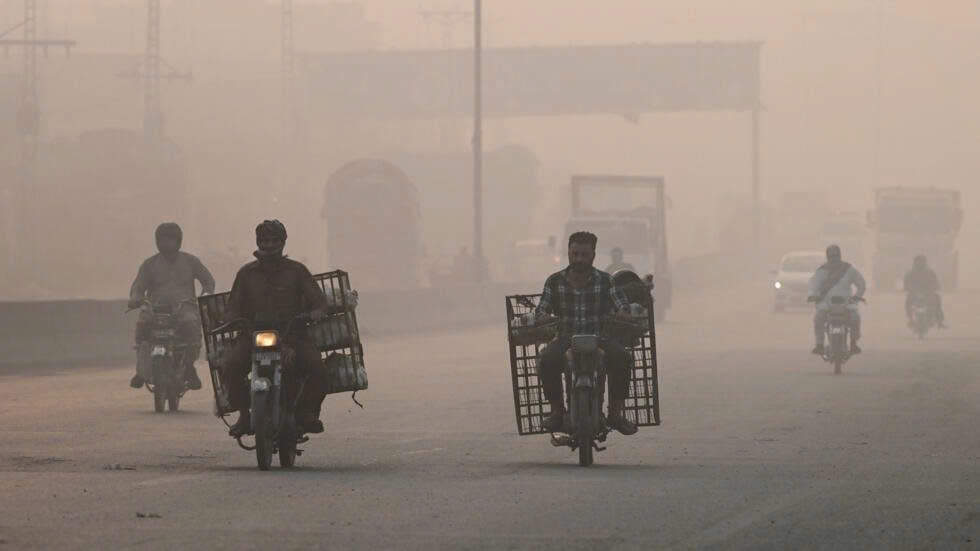 Pakistan: Cấm vào công viên, sở thú vì ô nhiễm không khí nghiêm trọng