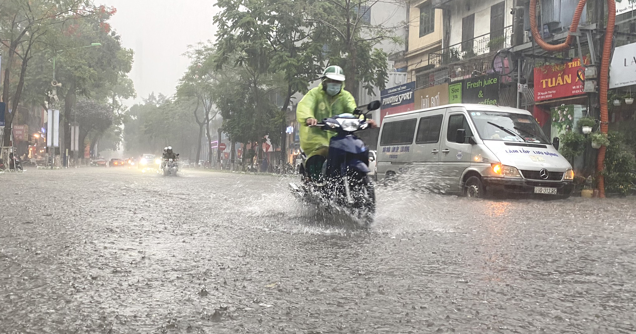 Thời tiết ngày 24/5: Nhiều khu vực có mưa vừa, mưa to