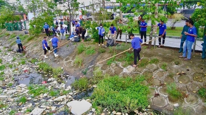 Sóc Trăng: Ra quân Chiến dịch tình nguyện “Hành quân xanh” năm 2025