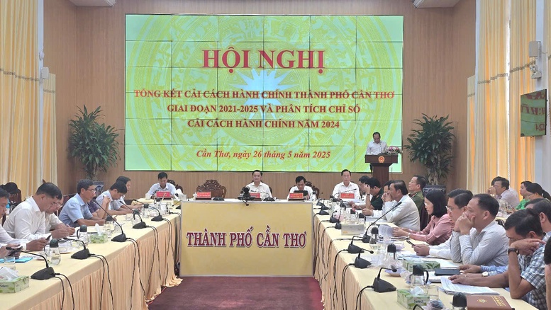 Cần Thơ 'mổ xẻ' những hạn chế, tồn tại trong CCHC
