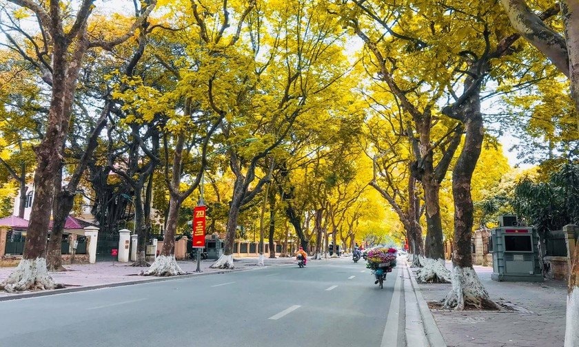 Thời tiết ngày 19/6: Bắc Bộ tiếp tục nắng nóng, Nam Bộ mưa rào