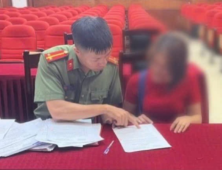 Xử phạt hai người đăng tin sai về nhà thuốc Long Châu