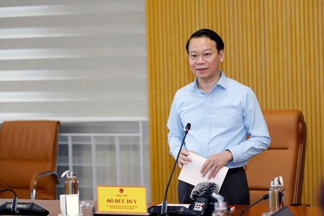 Phải có giải pháp chuyển đổi khi hạn chế xe xăng, chuyển sang xe điện