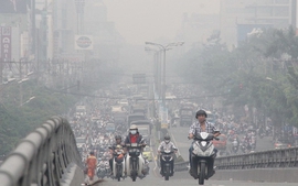 Ô nhiễm khó gỡ nếu không chuyển đổi phương tiện