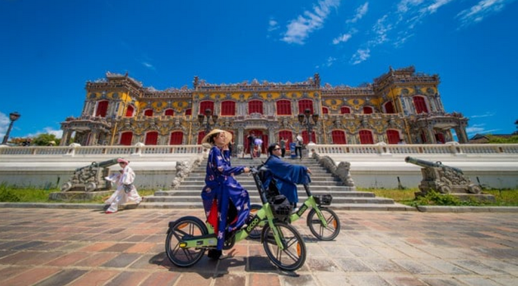 Huế triển khai giải pháp giao thông xanh hướng tới giảm phát thải