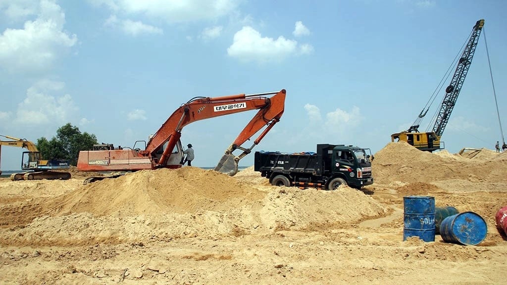 Đà Nẵng tìm giải pháp tháo gỡ tình trạng khan hiếm vật liệu xây dựng