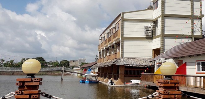 Một nhân viên khu du lịch ở Đồng Tháp bị điện giật tử vong