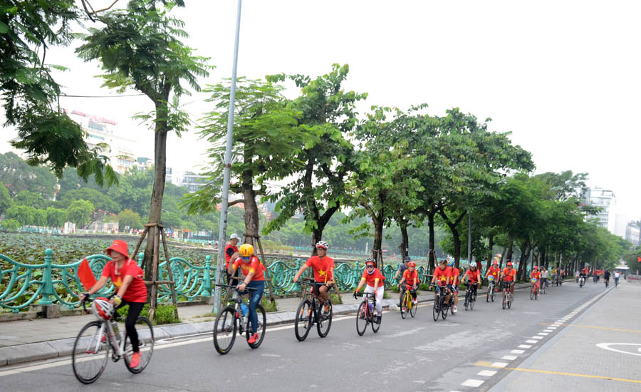 Đạp xe vì môi trường xanh, vì một Việt Nam xanh