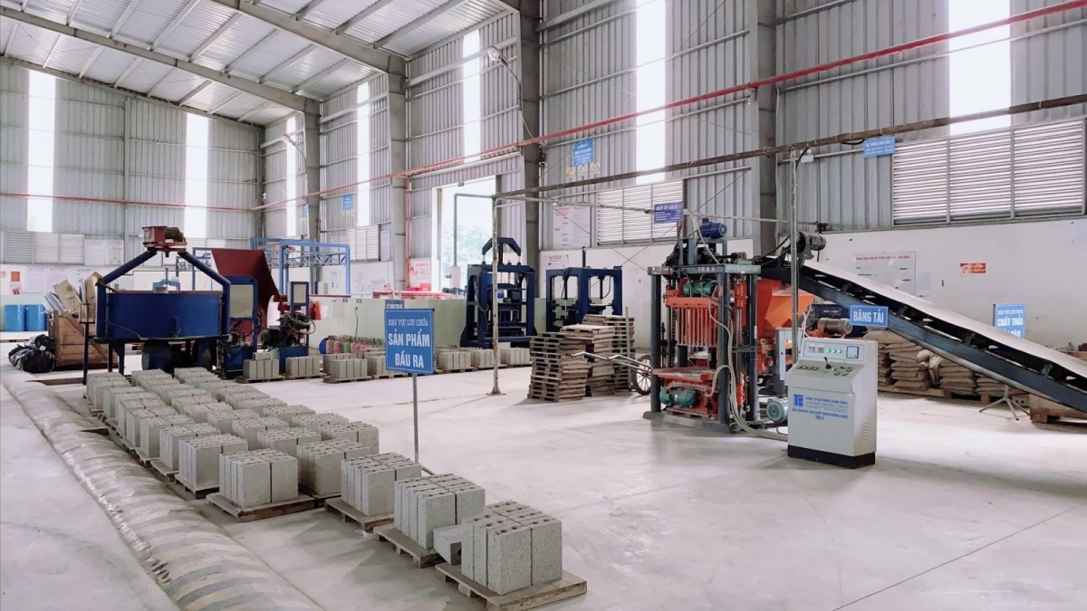 Phát triển công nghiệp và bài toán kinh tế tuần hoàn trong xử lý chất thải