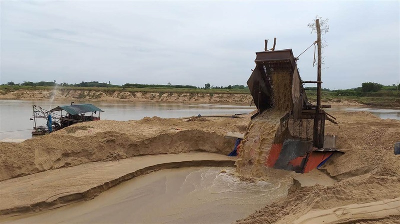 Nghệ An: Bổ sung đối tượng, gia hạn thời gian kiểm tra hoạt động khai thác cát, sỏi