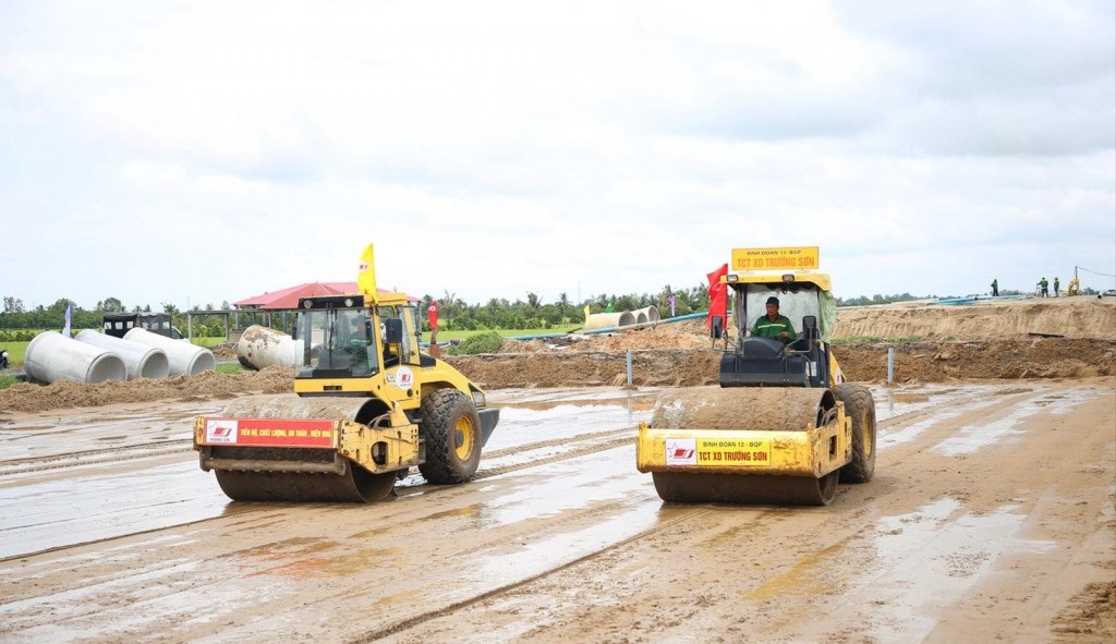 Cần Thơ yêu cầu đảm bảo cung ứng cát cho dự án cao tốc