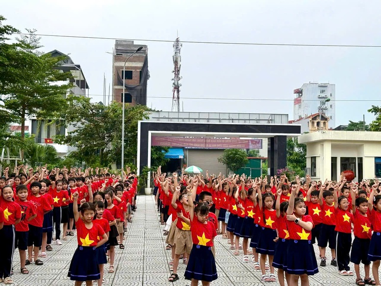 Hà Nội: Lạm thu ở trường học, phụ huynh kiến nghị