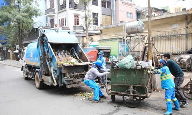 Hà Nội: Tăng giá dịch vụ thu gom rác thải sinh hoạt từ quý I/2026