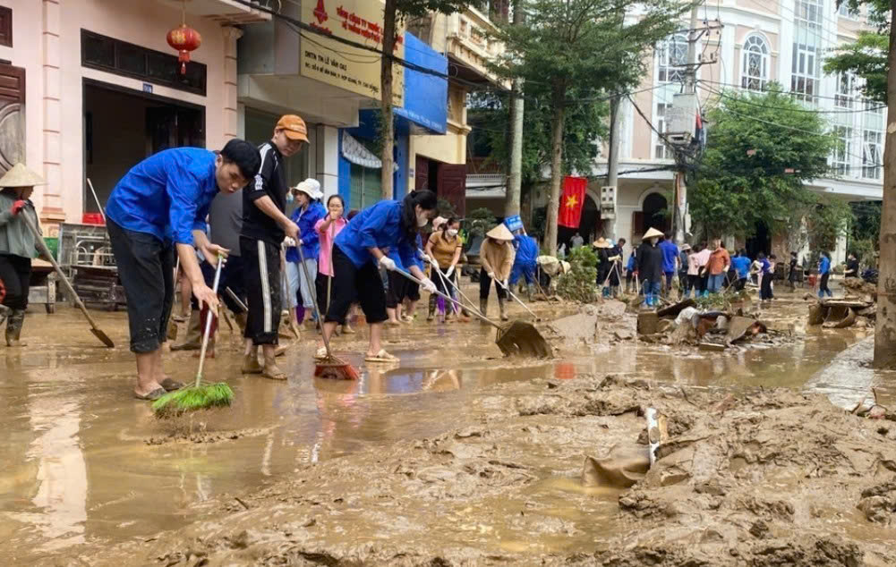 Bảo đảm an toàn thực phẩm, phòng chống ngộ độc vùng thiên tai