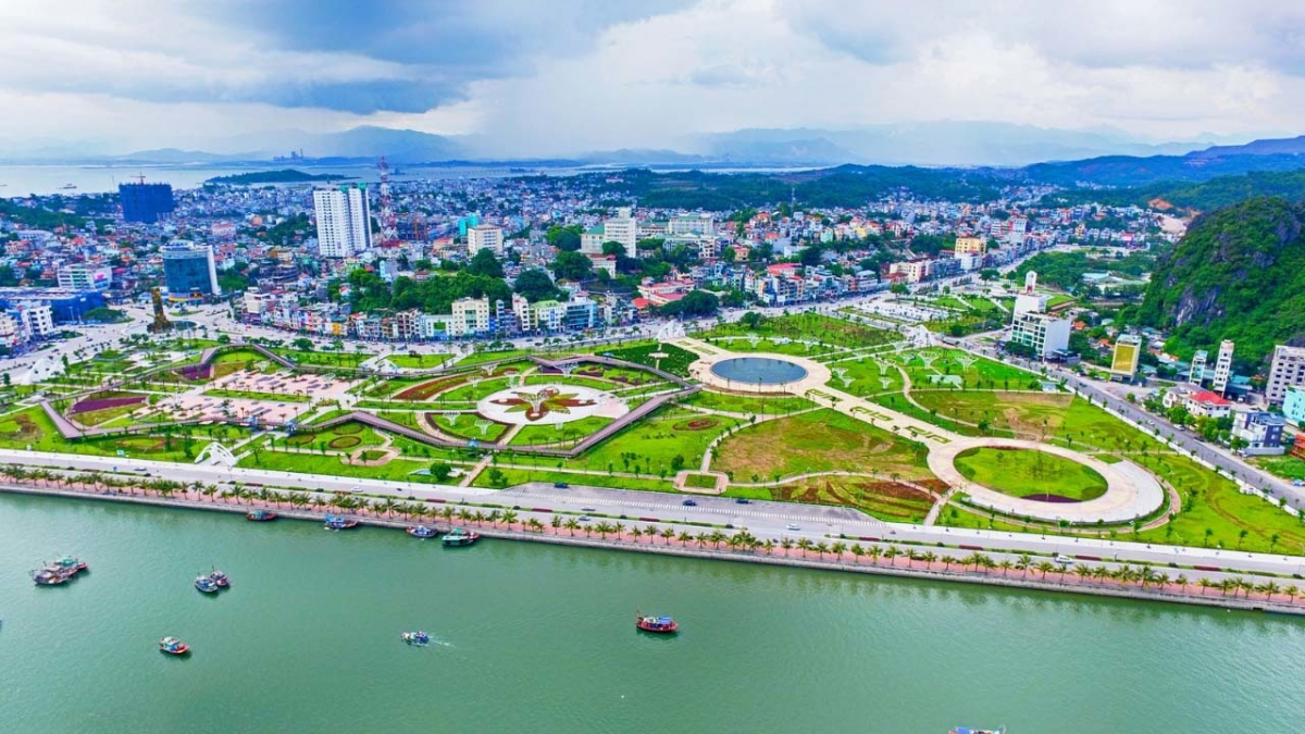 Giải pháp quản lý chất thải rắn khi thực hiện chính quyền địa phương 2 cấp tại Quảng Ninh