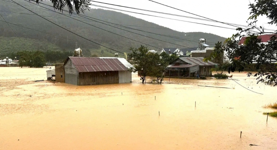 Lâm Đồng: Chỉ trong 3 ngày thiên tai gây thiệt hại khoảng 30 tỷ đồng