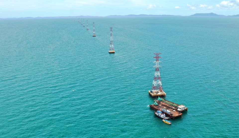 An Giang: Cáp ngầm vượt biển gặp sự cố, gần 30.000 hộ dân đảo Phú Quốc bị mất điện