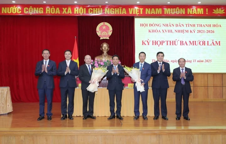 Thanh Hóa có thêm hai Phó chủ tịch UBND tỉnh