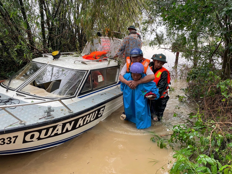 Đắk Lắk: 16 người chết, 3 người mất tích do mưa lũ