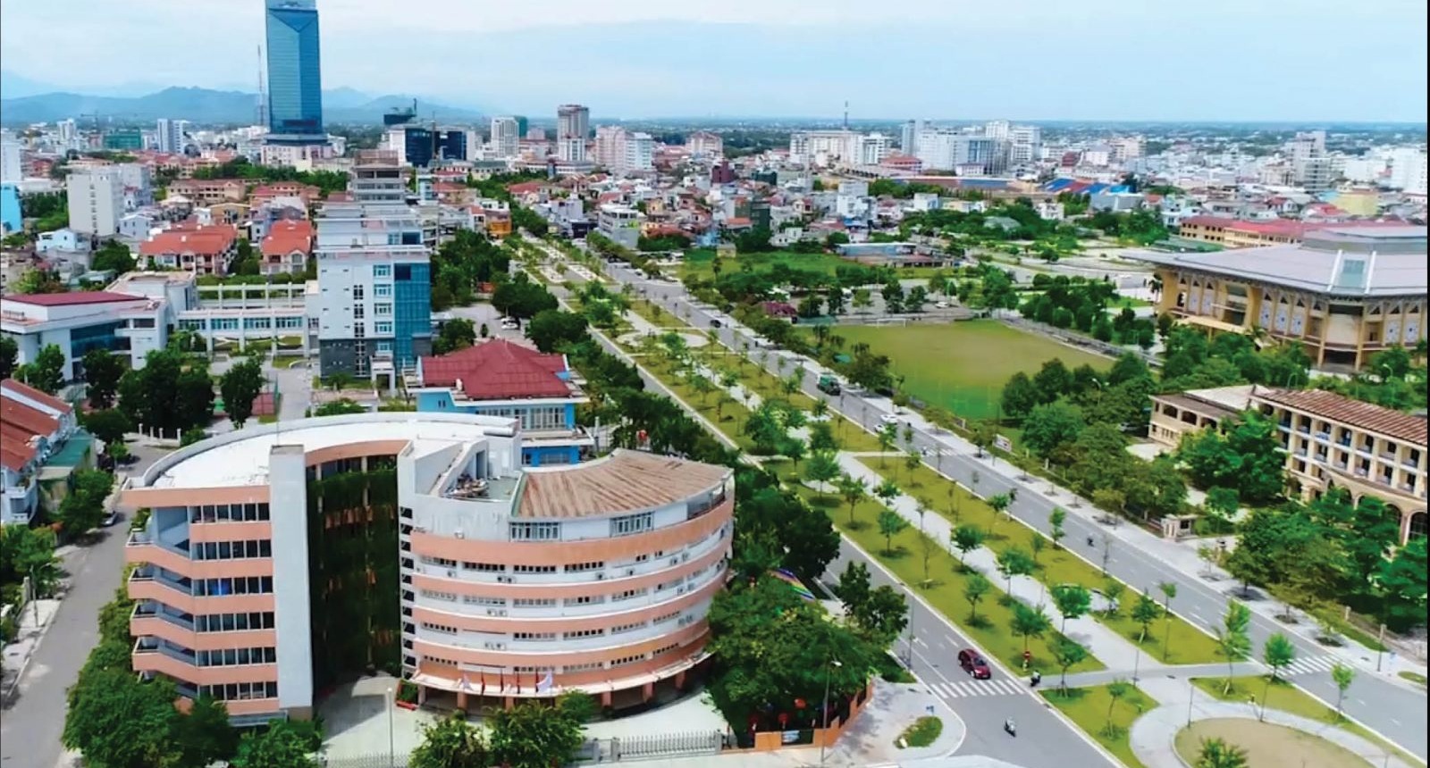 Huế: Chủ động ứng phó biến đổi khí hậu trong phát triển đô thị