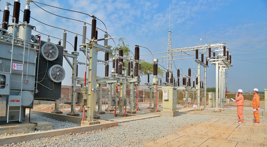 Đẩy mạnh ứng dụng khoa học công nghệ trong quản lý vận hành lưới điện