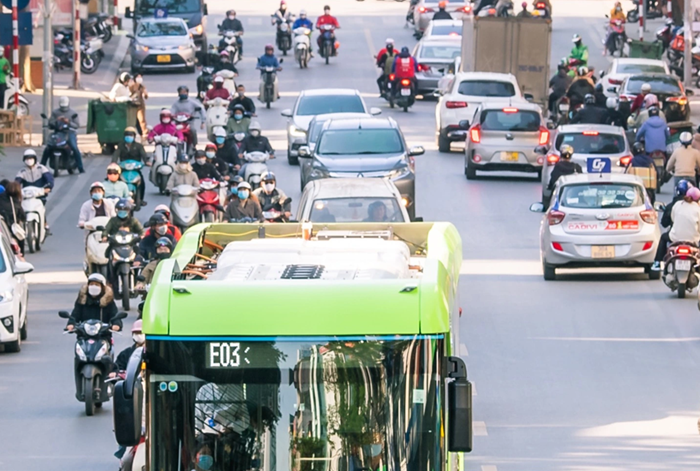 Giai đoạn 2027-2030 Hà Nội đặt mục tiêu 100% buýt sử dụng năng lượng xanh
