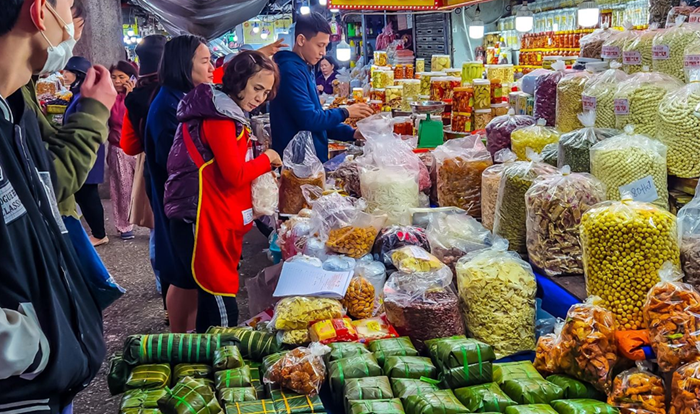 Bảo đảm an toàn vệ sinh thực phẩm, không khí, nguồn nước phục vụ Nhân dân đón Tết