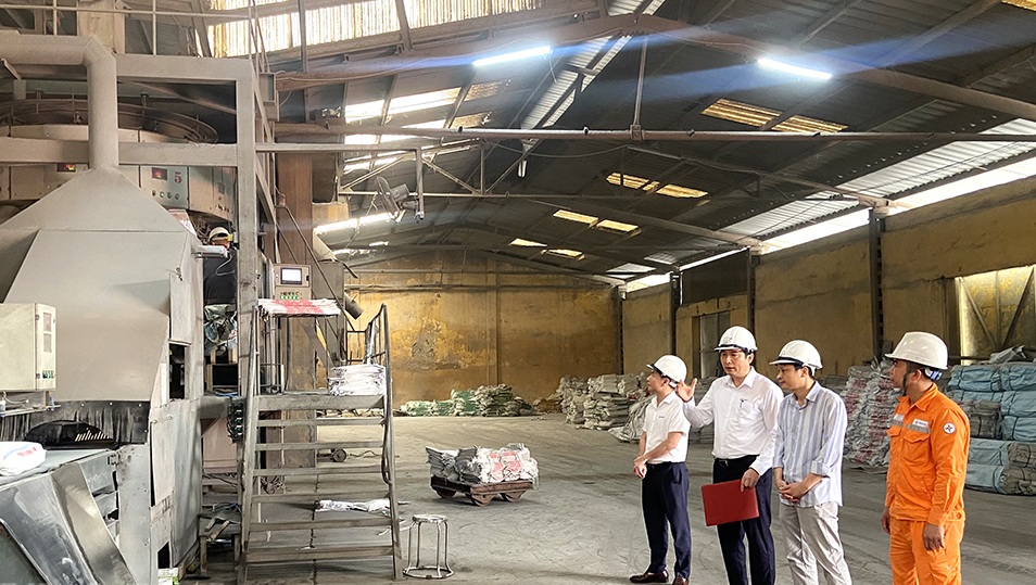 Ninh Bình: Đẩy mạnh truyền thông nâng cao nhận thức cộng đồng về sử dụng năng lượng tiết kiệm, hiệu quả 