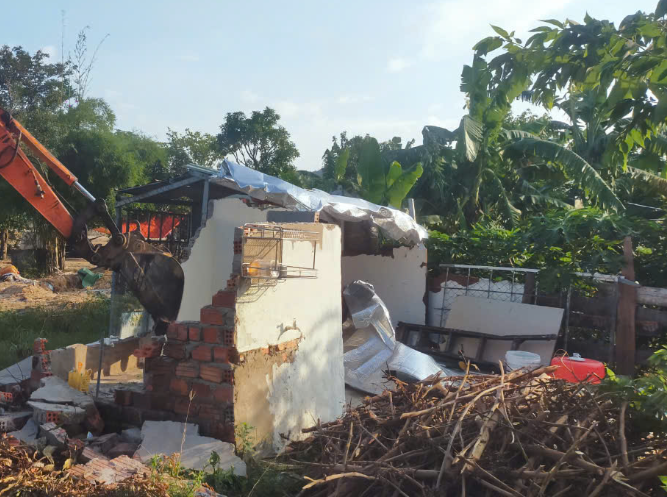 Đường dây nóng tiếp nhận, xử lý thông tin vi phạm về đất đai hoạt động thế nào?