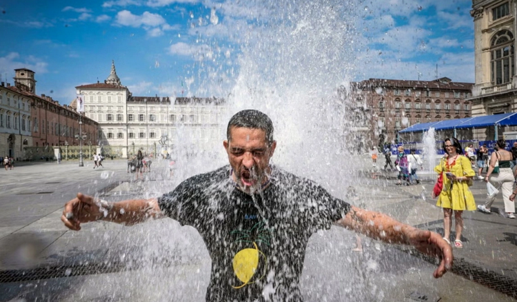 Mỹ đối mặt với đợt nắng nóng lịch sử