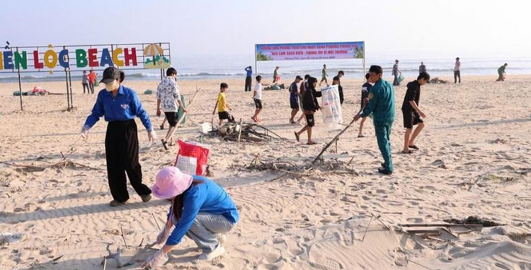 Huế: Ra ra quân tổng dọn vệ sinh môi trường