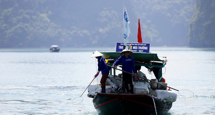 Quảng Ninh: Tập trung nguồn lực bảo vệ môi trường Vịnh Hạ Long