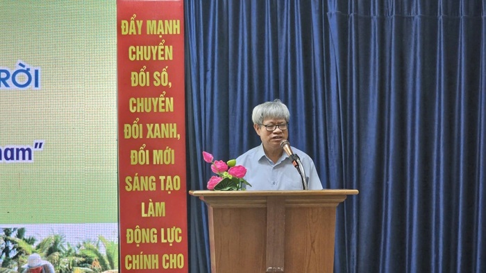 Nhân rộng mô hình xử lý rơm rạ hiệu quả thay thế đốt hở