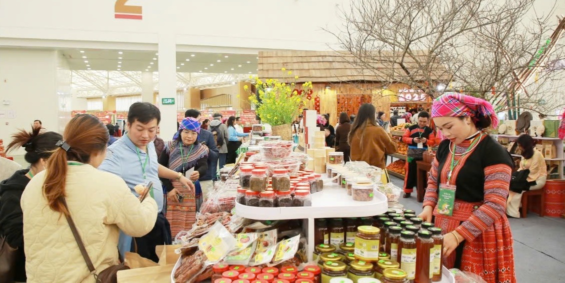 Sơn La: Đẩy mạnh xúc tiến thương mại, mở rộng thị trường tiêu thụ hàng hóa