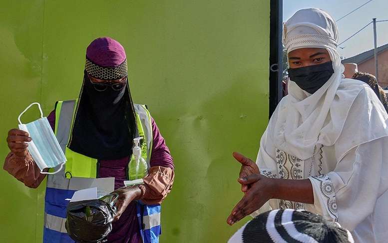 Ebola diễn biến phức tạp và 'lá chắn' phòng dịch của các nước