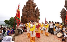 Thúc đẩy phát triển du lịch từ giá trị di sản văn hóa