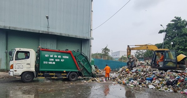 TP.HCM rà soát, quy hoạch lại trạm trung chuyển rác thải