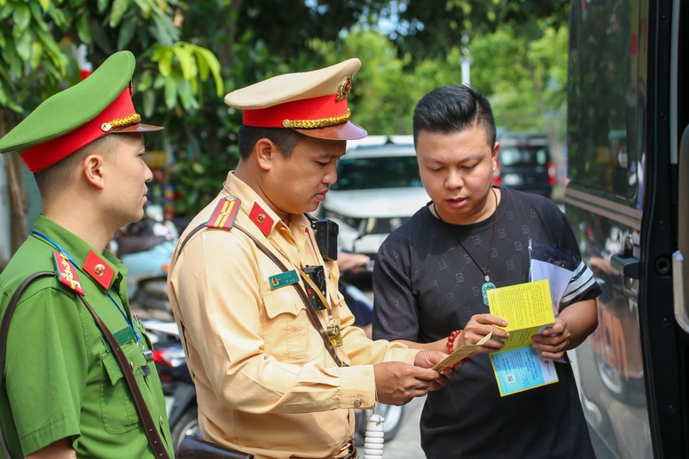 Ngày thứ 2 nghỉ lễ: Hơn 13.700 trường hợp vi phạm trật tự an toàn giao thông