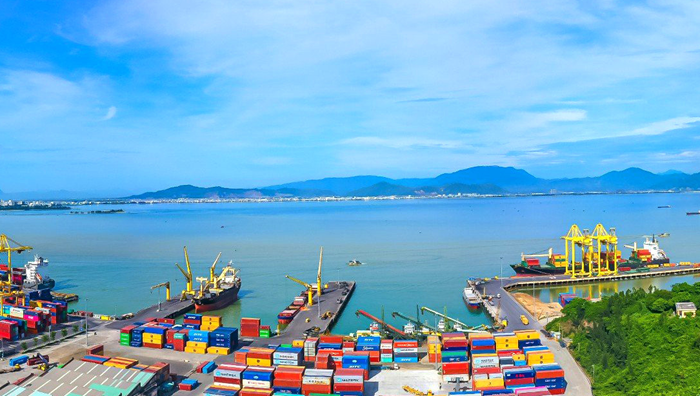 Chuyển tư duy “quản lý tài nguyên” sang “quản trị không gian biển”